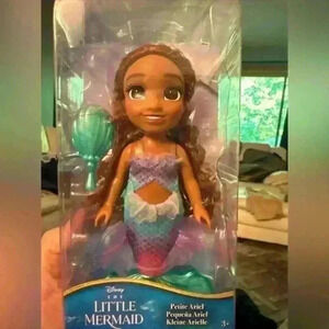 Disney The Little Mermaid Live Action Movie Ariel 6" Petite Doll New